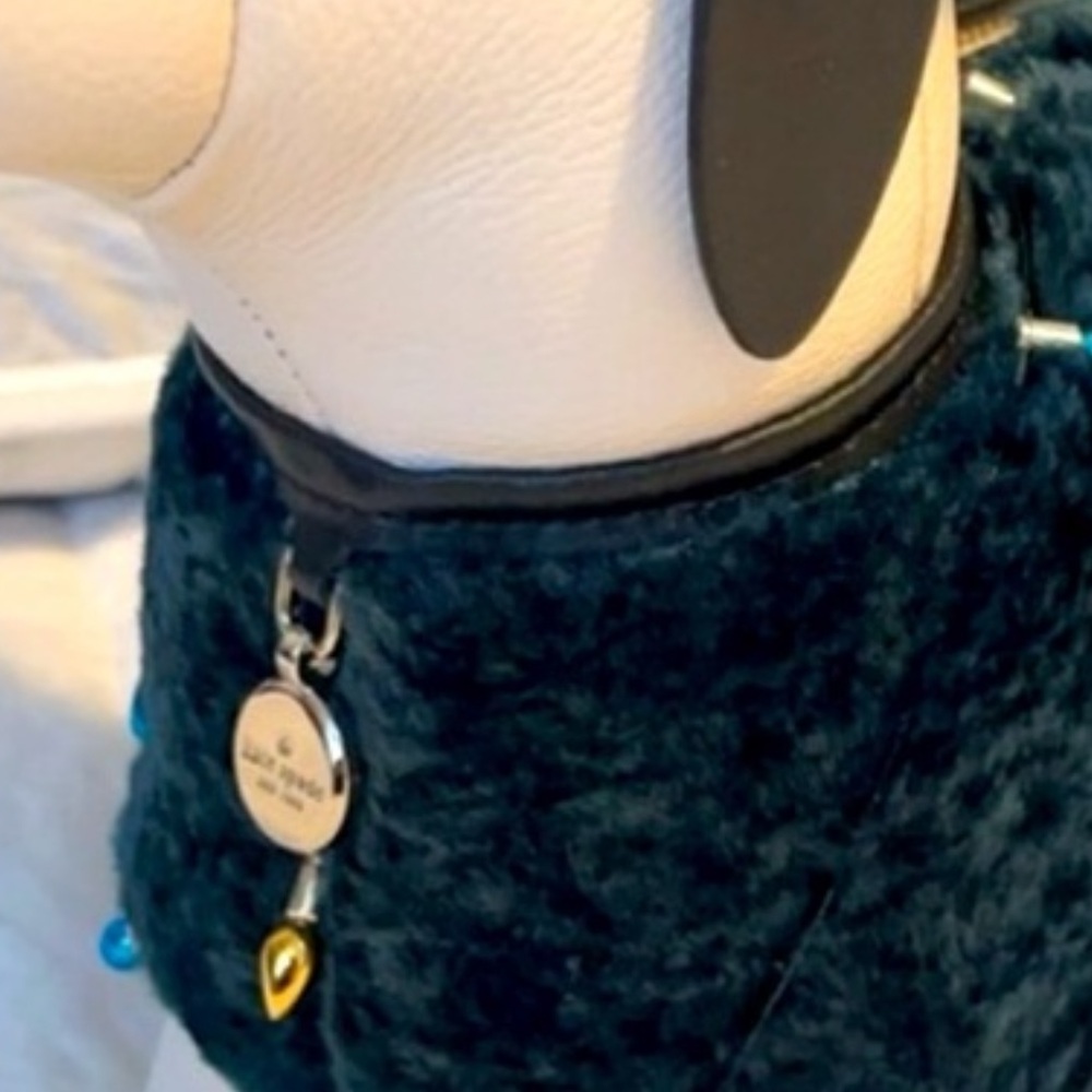 Kate spade Claude Christmas dachshund crossbody bag collectible K9365 nwt - Picture 6 of 16